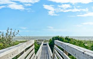 Exclusive Caswell Beach 